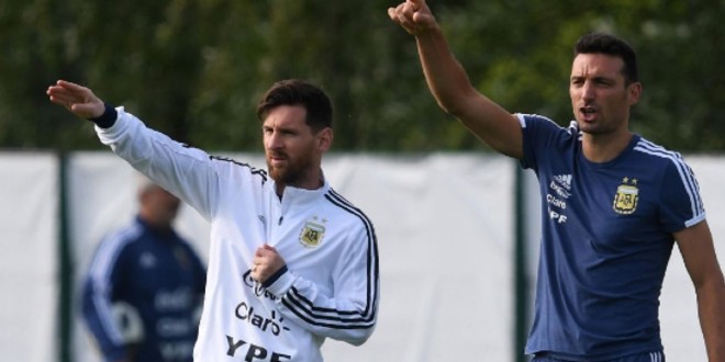 صورة مدرب الأرجنتين يشيد بمنتخب قطر ويعترف بقوته