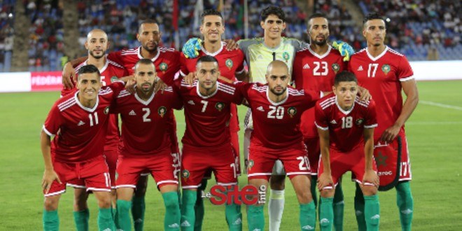صورة لاعبو المنتخب المغربي للجماهير: صبروا علينا ويكون خير