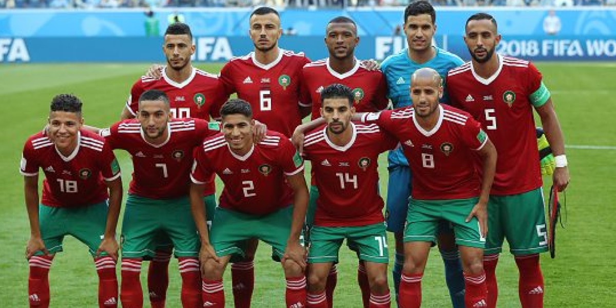 صورة دوليان مغربيان يلتقيان برونار في كأس الخليج