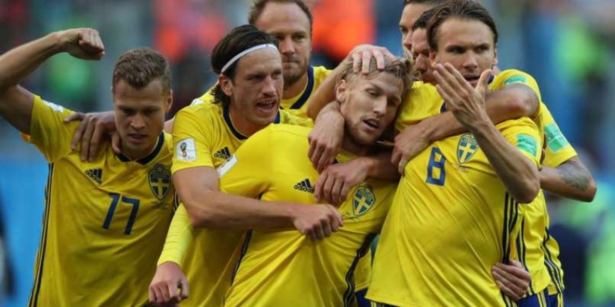 صورة السويد تلتحق بركب المتأهلين ليورو 2020