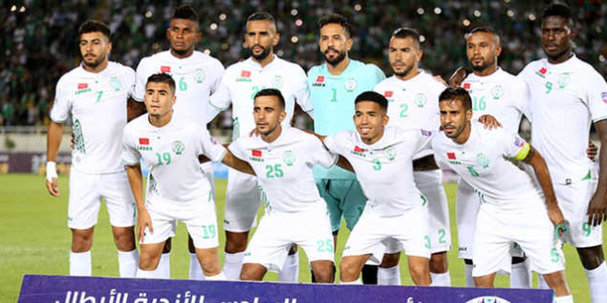 صورة توصيات للسلامي ولاعبيه بشأن البطولة العربية