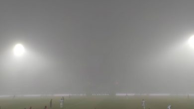 صورة الضباب يوقف مباراة الدفاع الحسني الجديدي والمغرب التطواني