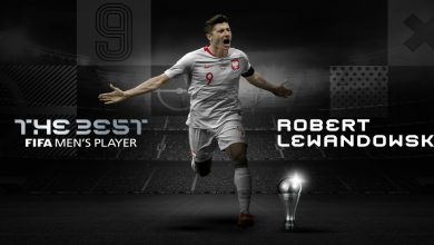 صورة روبيرت ليفاندوفسكي أفضل لاعب في العالم لسنة 2020