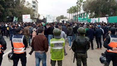 صورة انطلاق الوقفة الاحتجاجية لجماهير الرجاء البيضاوي -صور