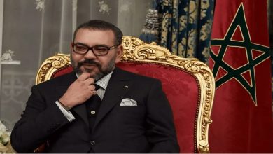 صورة الملك محمد السادس يجري اتصالا هاتفيا مع الركراكي ورمان سايس