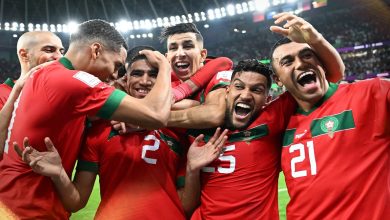 صورة قبل مواجهة البرتغال.. “الفيفا” يشيد بنجمي المنتخب المغربي