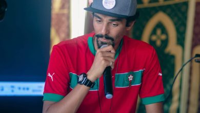 صورة بطل المغرب في “بودي سورف” يفاجئ لاعبي المنتخب المغربي -صورة