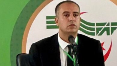 صورة رئيس الاتحاد الجزائري يعلن الانسحاب من المنافسة على تنظيم كأسي أمم إفريقيا 2025 و2027