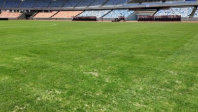 صورة أرضية الملعب تشكل قلقا للركراكي قبل مباراة تنزانيا