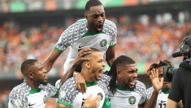 صورة منتخب نيجيريا يحسم قمة المجموعة الأولى لكأس إفريقيا لصالحه