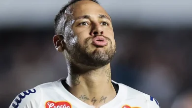 صورة إدارة ولاعبو سانتوس غاضبون من تصرفات نيمار