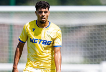 صورة مدرب كريستال بالاس يكشف جديد الحالة الصحية للمغربي شادي رياض