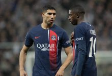 صورة برسالة إلى حكيمي.. ديمبلي يثير المخاوف في باريس