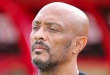 صورة مدرب حسنية مهاجما التحكيم أمام الوداد: “حرمنا من رحلة جزاء واضحة