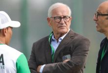 صورة زيات وفادلو يقدمان وعودهما للاعبي الرجاء