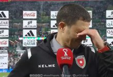 صورة بالفيديو: جمال السلامي يبكي بعد تأكد غياب يزن النعيمات عن كأس العالم