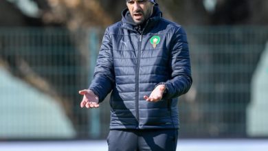 صورة وليد الركراكي: حرمنا من ركلتي جزاء وفزنا باستحقاق على الكاميرون وهناك تضخيم للأمور