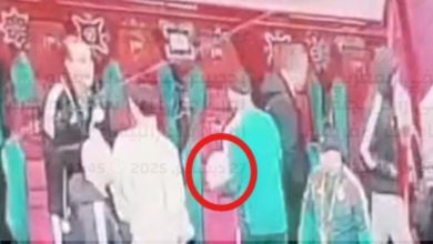صورة سرقة كرة “الكان”.. الكاميرا تفضح طاقم المنتخب الجزائري في لقاء غينيا الاستوائية- صورة