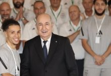 صورة رئيس الجزائر تبون تابع كأس إفريقيا المغرب 2025 بطريقة غريبة