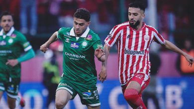 صورة النادي المكناسي يفوز على الرجاء في مباراة تألق فيها حارس مرمى “الكوديم”