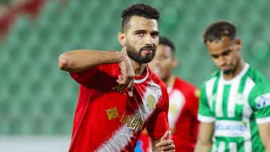 صورة وليد الصبار يتغنى بجمهور الوداد ويحدد فضله في التألق