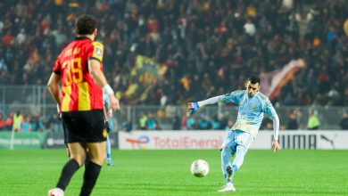 صورة حكم مغربي يقود مباراة الأهلي والترجي