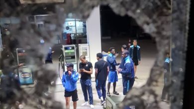 صورة اتحاد طنجة يصدر بيانا بشأن تعرض حافلة الفريق للرشق بالحجارة وإصابة بعض أعضاء فريقه