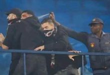 صورة جمهور الجيش الملكي يعلن تعرضه للاعتداء من قبل الأمن الجنوب إفريقي ويؤكد وجود حالات إغماء