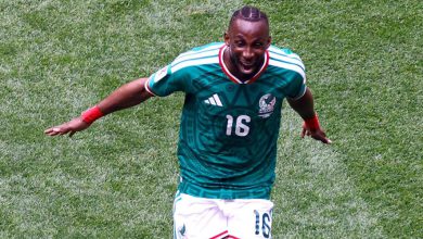 صورة المكسيك تنتصر على جنوب إفريقيا وتنهي عقدة افتتاح كأس العالم