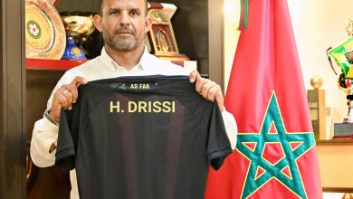 صورة تأكيدا لخبر “سيت أنفو”.. الإدريسي مدربا جديدا للجيش الملكي النسوي