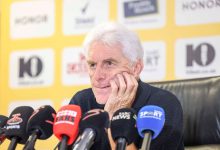 صورة بروس يعلن رحيله عن تدريب منتخب جنوب أفريقيا