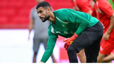 صورة محمد وهبي يعفي الحارس علاء بلعروش من مباراة الغابون