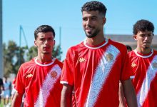 صورة إصابة في الركبة تغيب لاعبا عن تداريب الوداد