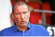 صورة مدرب فرنسي لتدريب المنتخب المغربي النسوي