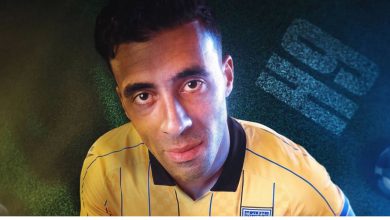 صورة عبد الرزاق حمد الله يكتب تاريخ الدوري السعودي